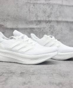 Ultraboost 5