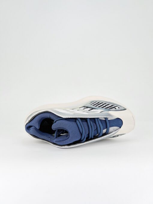 Yeezy 700 V3 - Imagem 6