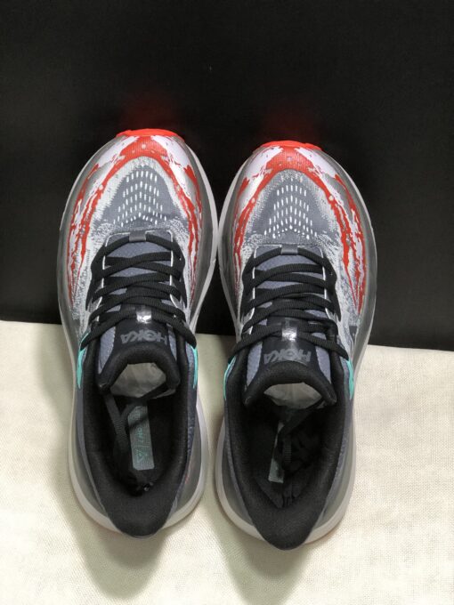 Hoka Stinson 7 - Imagem 4