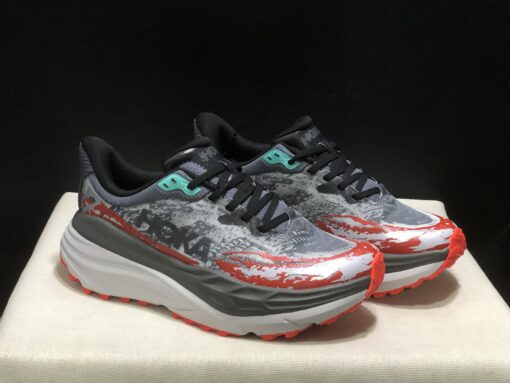 Hoka Stinson 7