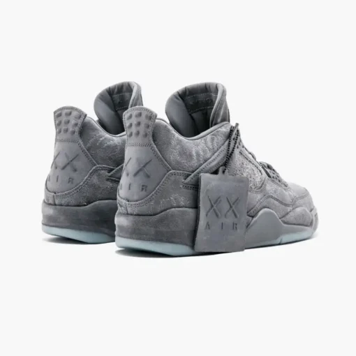 KAWS 4 Retro "Cool Grey" - Imagem 4