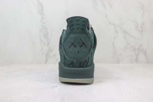 KAWS  Cool Green - Imagem 5