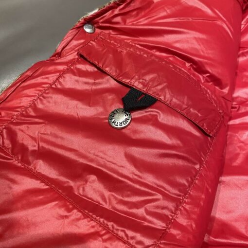 Colete Nuptse - Imagem 6
