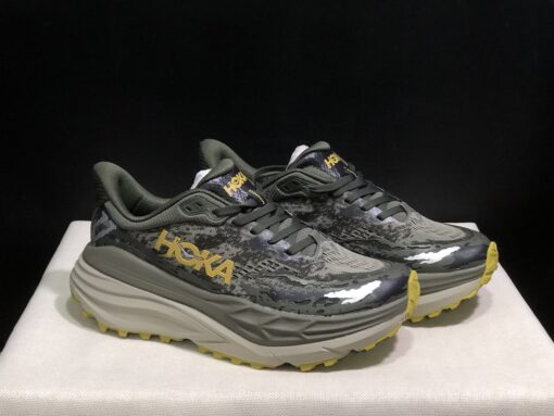 Hoka Stinson 7