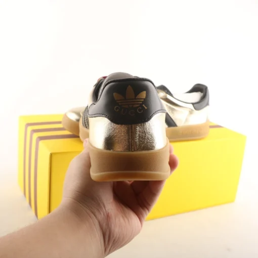 Gazelle Adidas x Gucci - Imagem 4