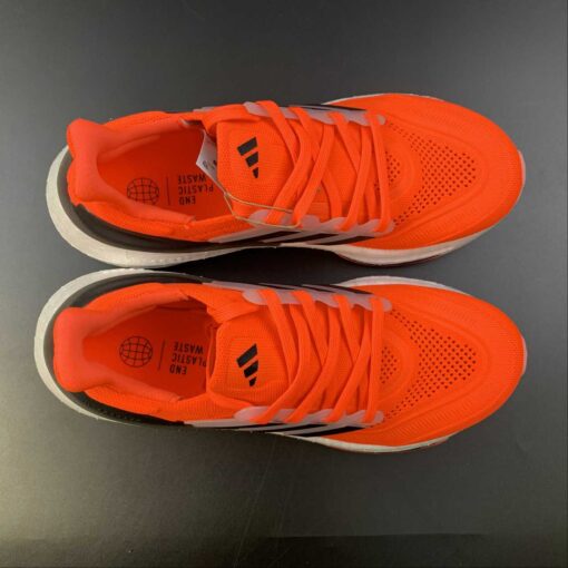 Ultraboost Light 23-Imagem 3