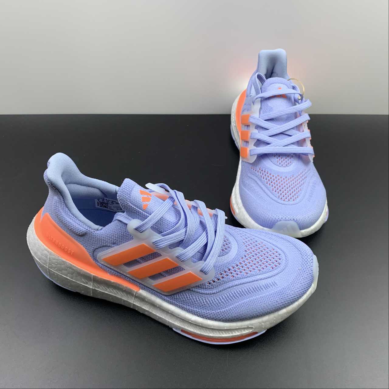 Ultraboost Light 23