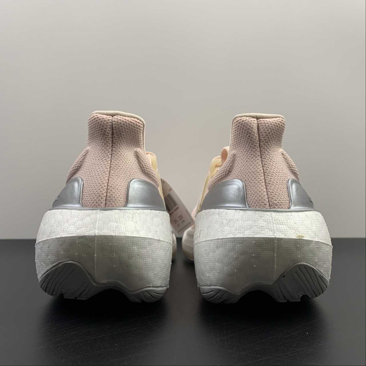 Ultraboost Light 23 - Imagem 6
