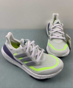 Ultraboost Light 23