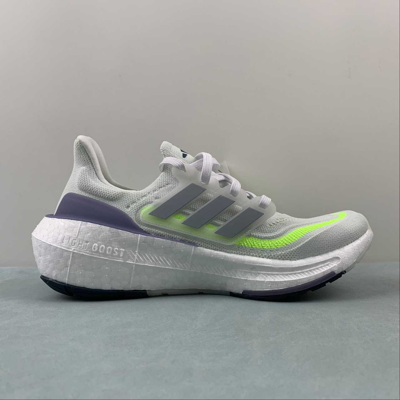 Ultraboost Light 23 - Imagem 3
