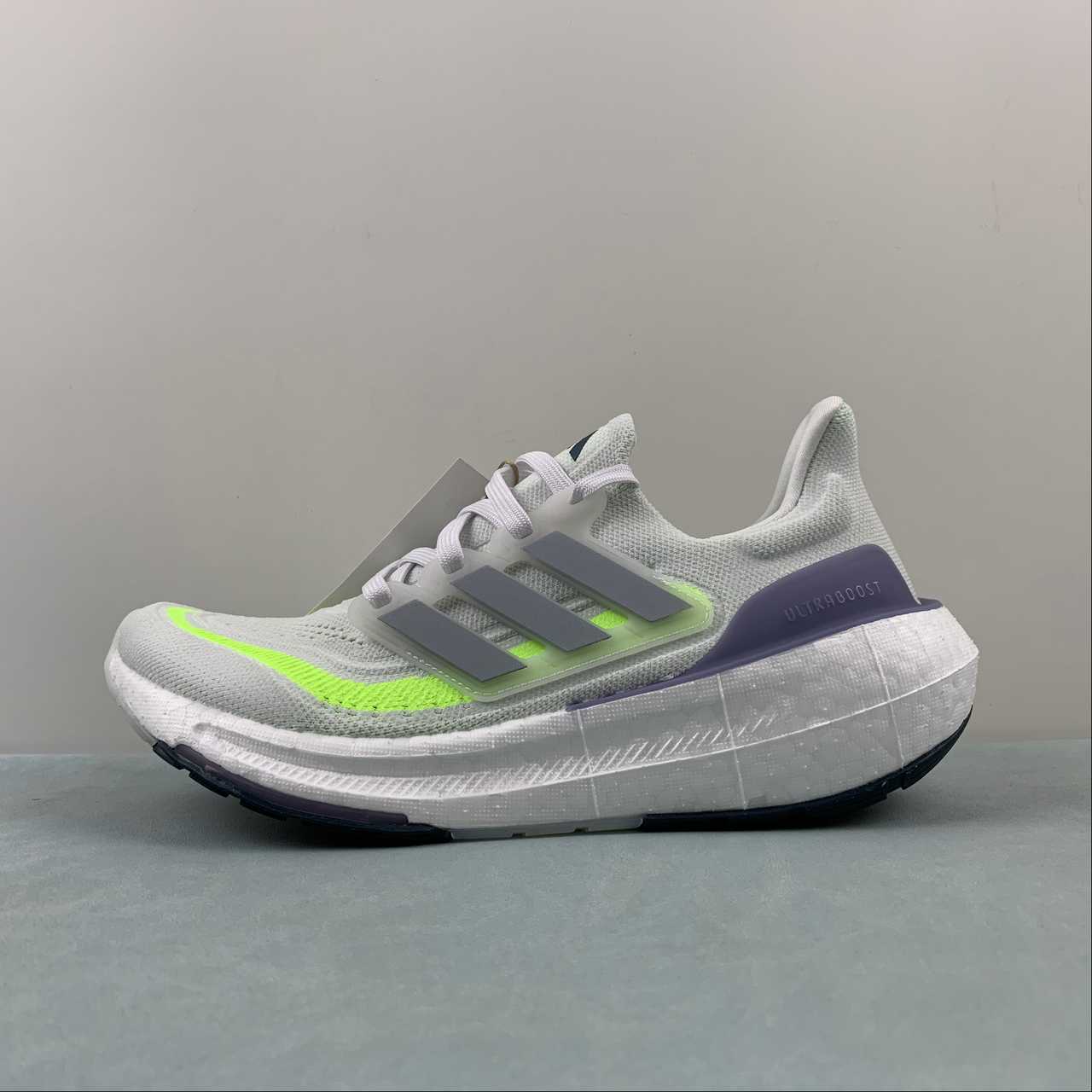 Ultraboost Light 23 - Imagem 2