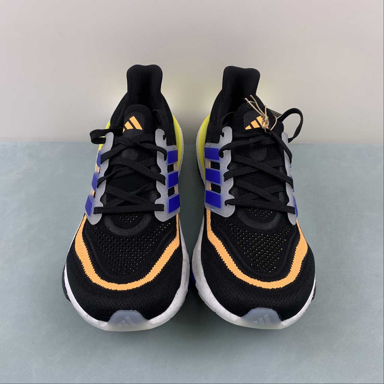 Ultraboost Light 23 - Imagem 2