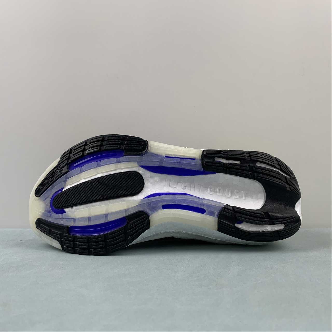 Ultraboost Light 23 - Imagem 3