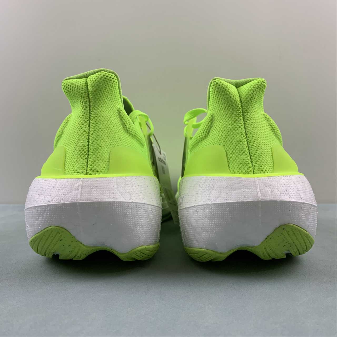 Ultraboost 23 - Imagem 2