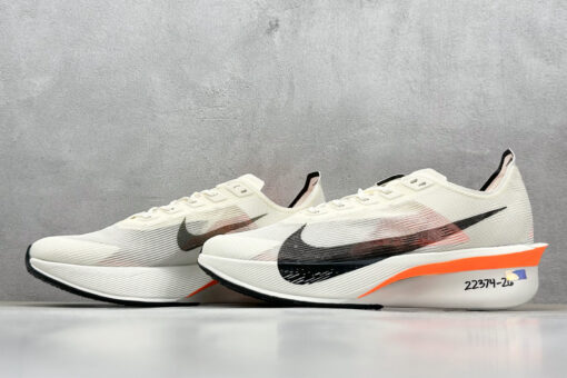 Vaporfly Next 4