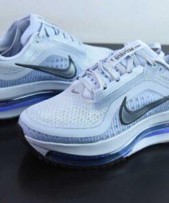 Nike Pegasus Premium
