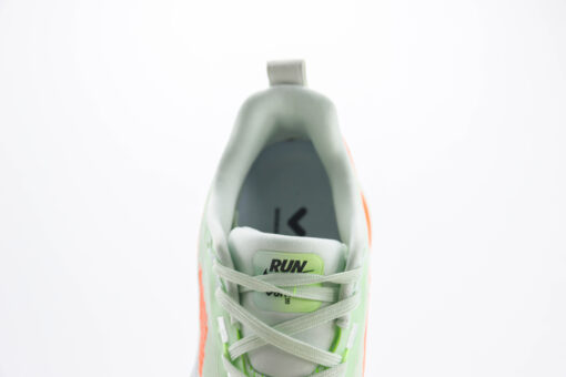Nike Vomero 18-Imagem 3