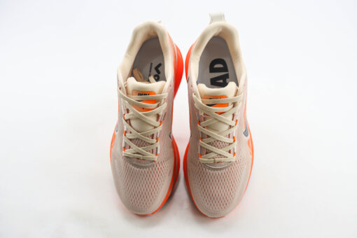Nike Vomero 18-Imagem 2