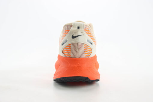 Nike Vomero 18-Imagem 8