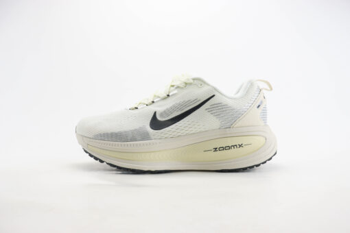 Nike Vomero 18-Imagem 5