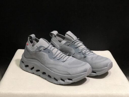 Cloudtilt LOEWE