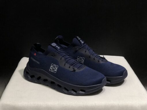 Cloudtilt LOEWE