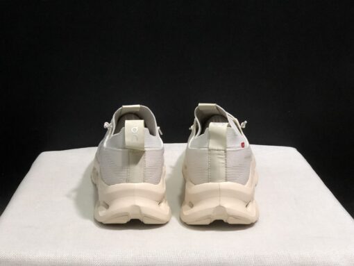 Cloudtilt LOEWE - Imagem 2