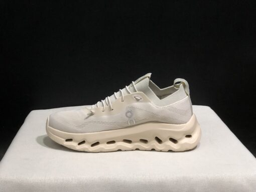 Cloudtilt LOEWE - Imagem 5
