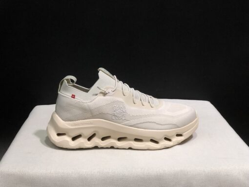 Cloudtilt LOEWE - Imagem 6