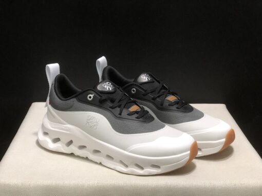 Cloudtilt LOEWE 2