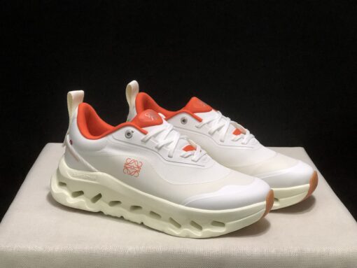 Cloudtilt LOEWE 2