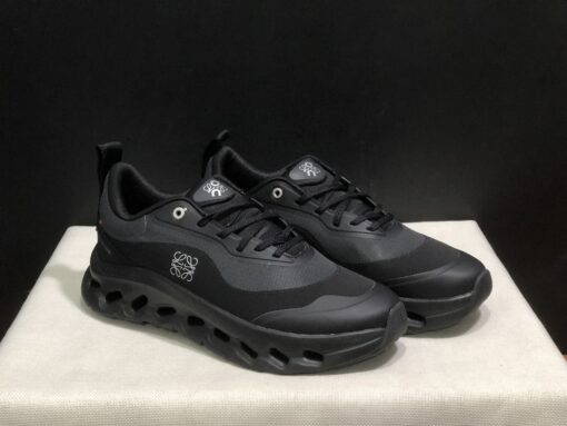 Cloudtilt LOEWE 2