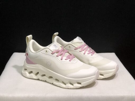 Cloudtilt LOEWE 2