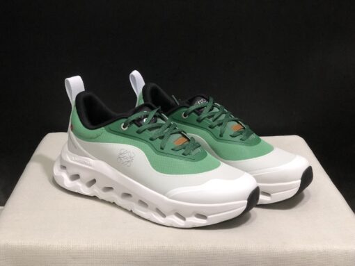 Cloudtilt LOEWE 2