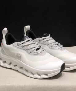 Cloudtilt LOEWE 2