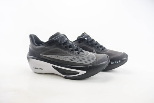 Nike Zoom Fly 6