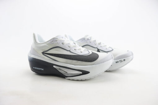 Nike Zoom Fly 6