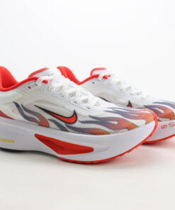 Nike Zoom Fly 6