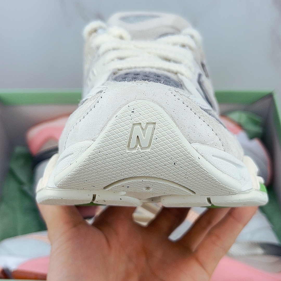 New Balance 9060 - Bricks & Wood - Imagem 5