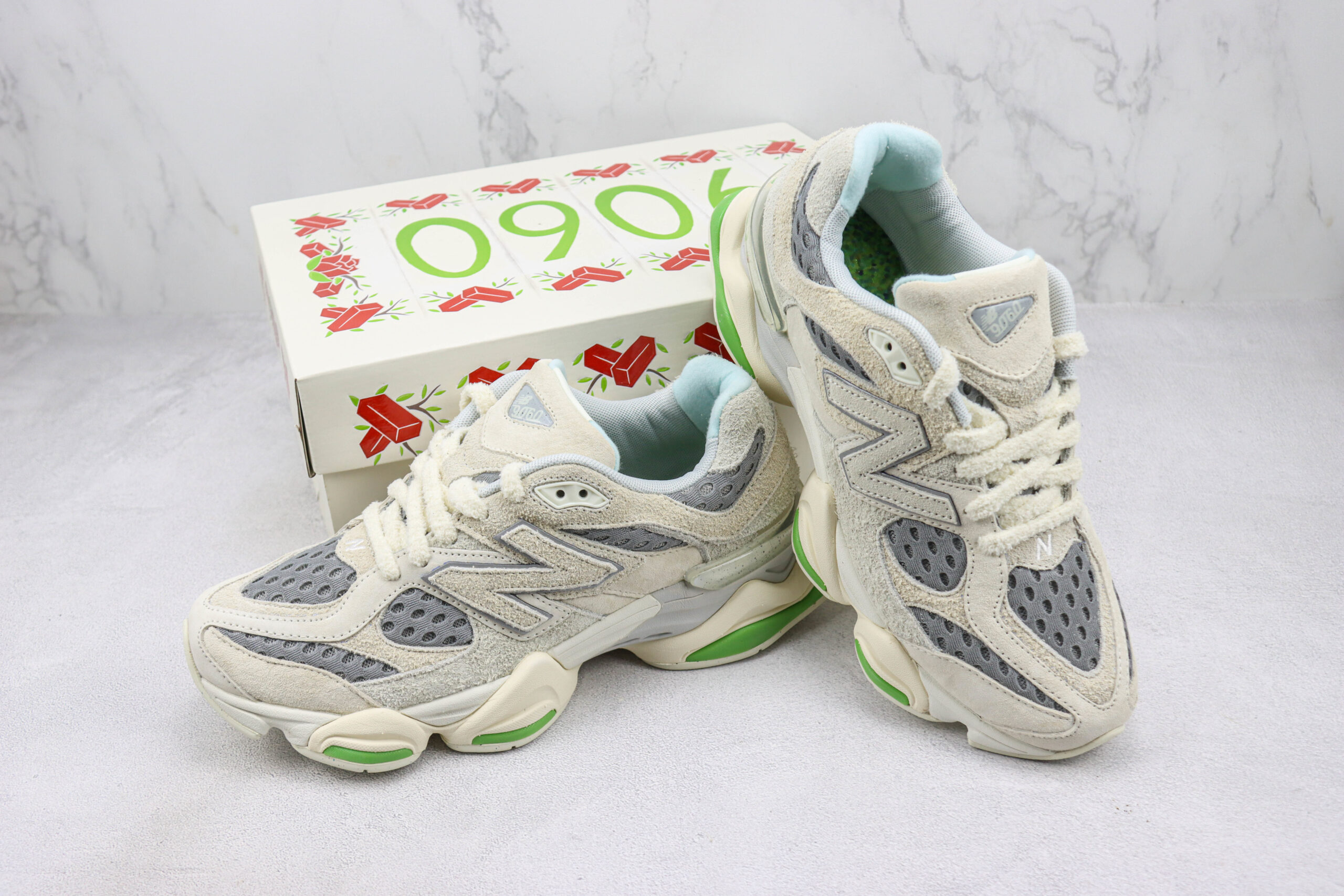 New Balance 9060 - Bricks & Wood