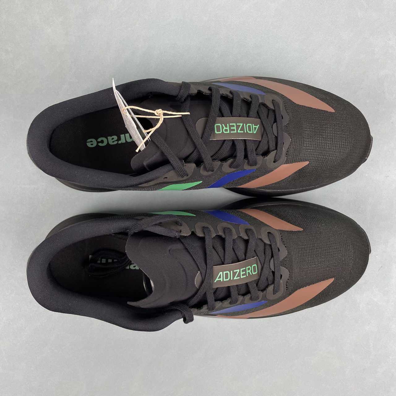 Adzero Evo SL - Pharrell Williams - Imagem 3