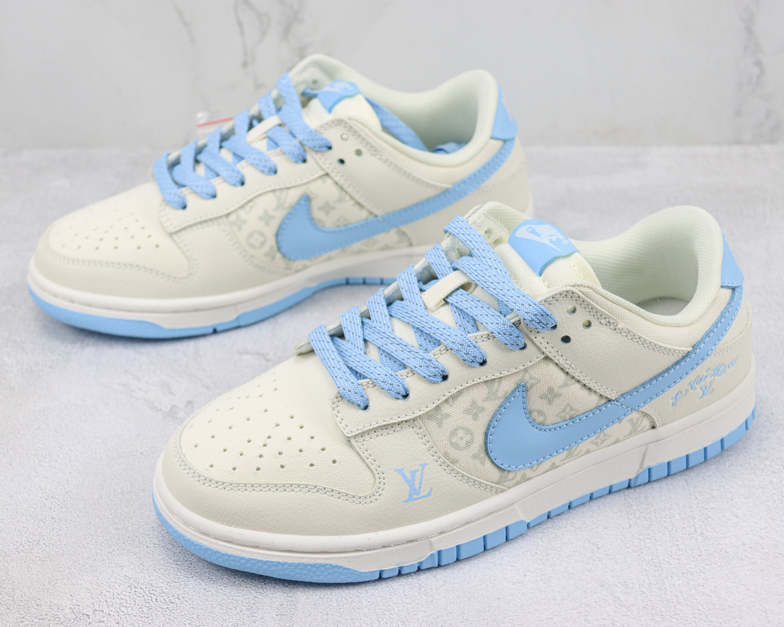 Nike Dunk Low - LV Edition - Imagem 4