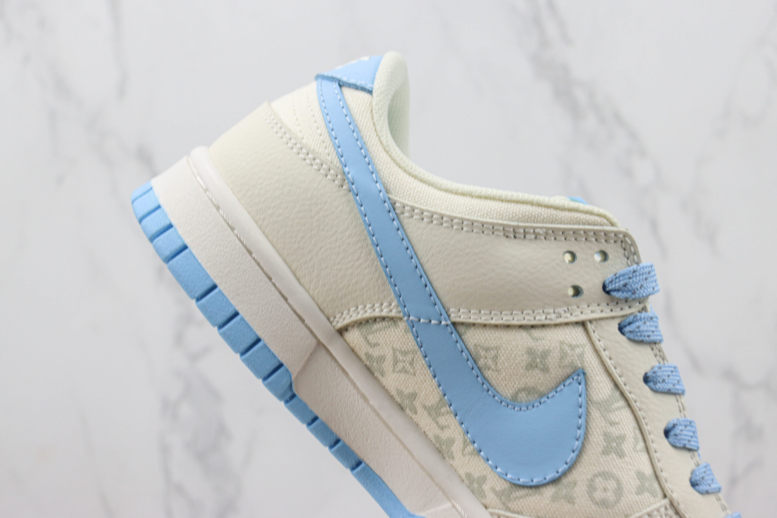 Nike Dunk Low - LV Edition - Imagem 5