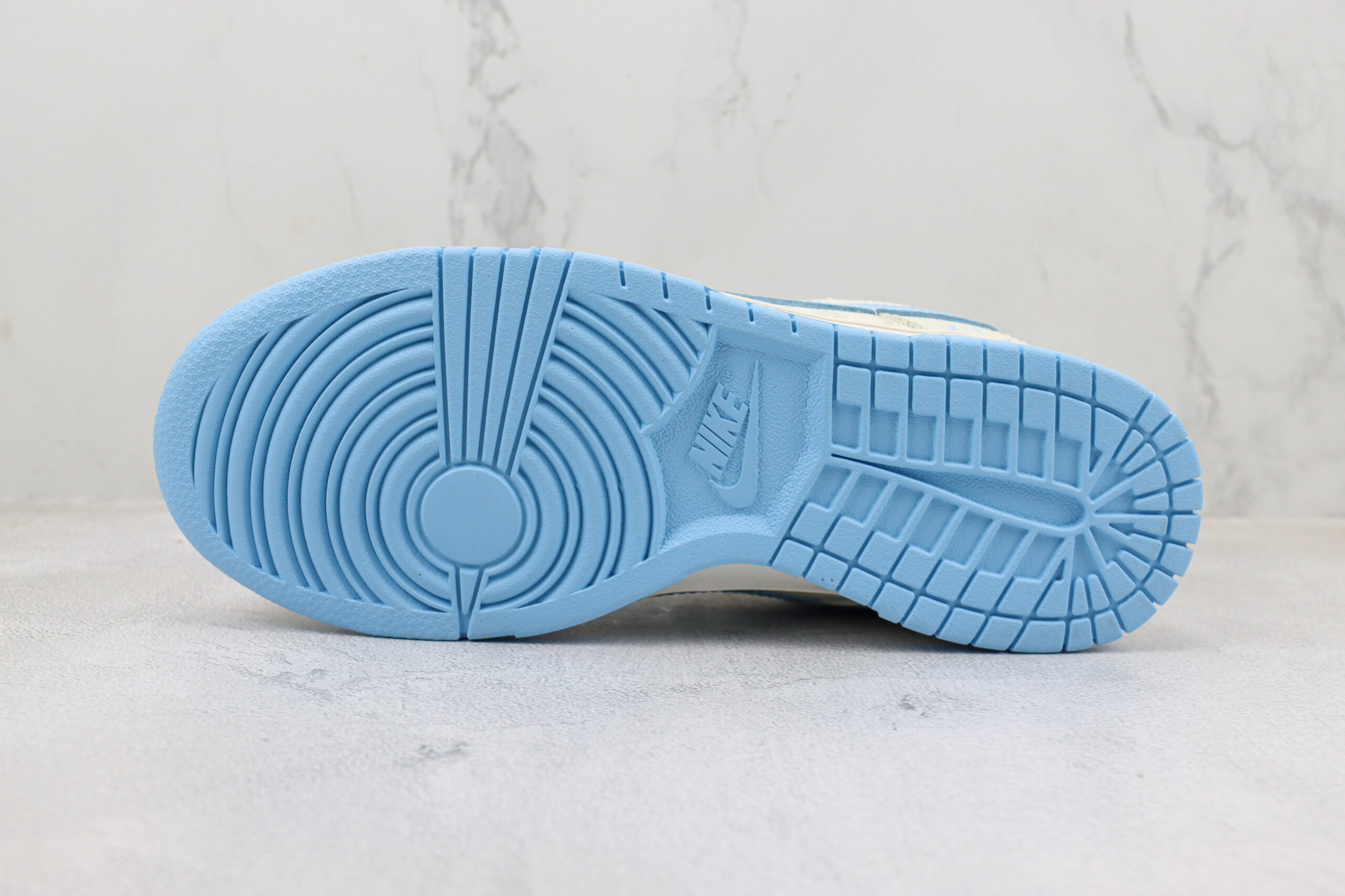 Nike Dunk Low - LV Edition - Imagem 8